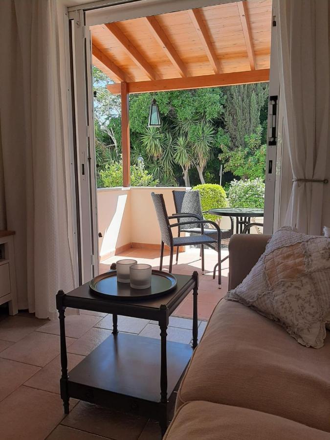Limnaria Deluxe Maisonette Paphos 外观 照片