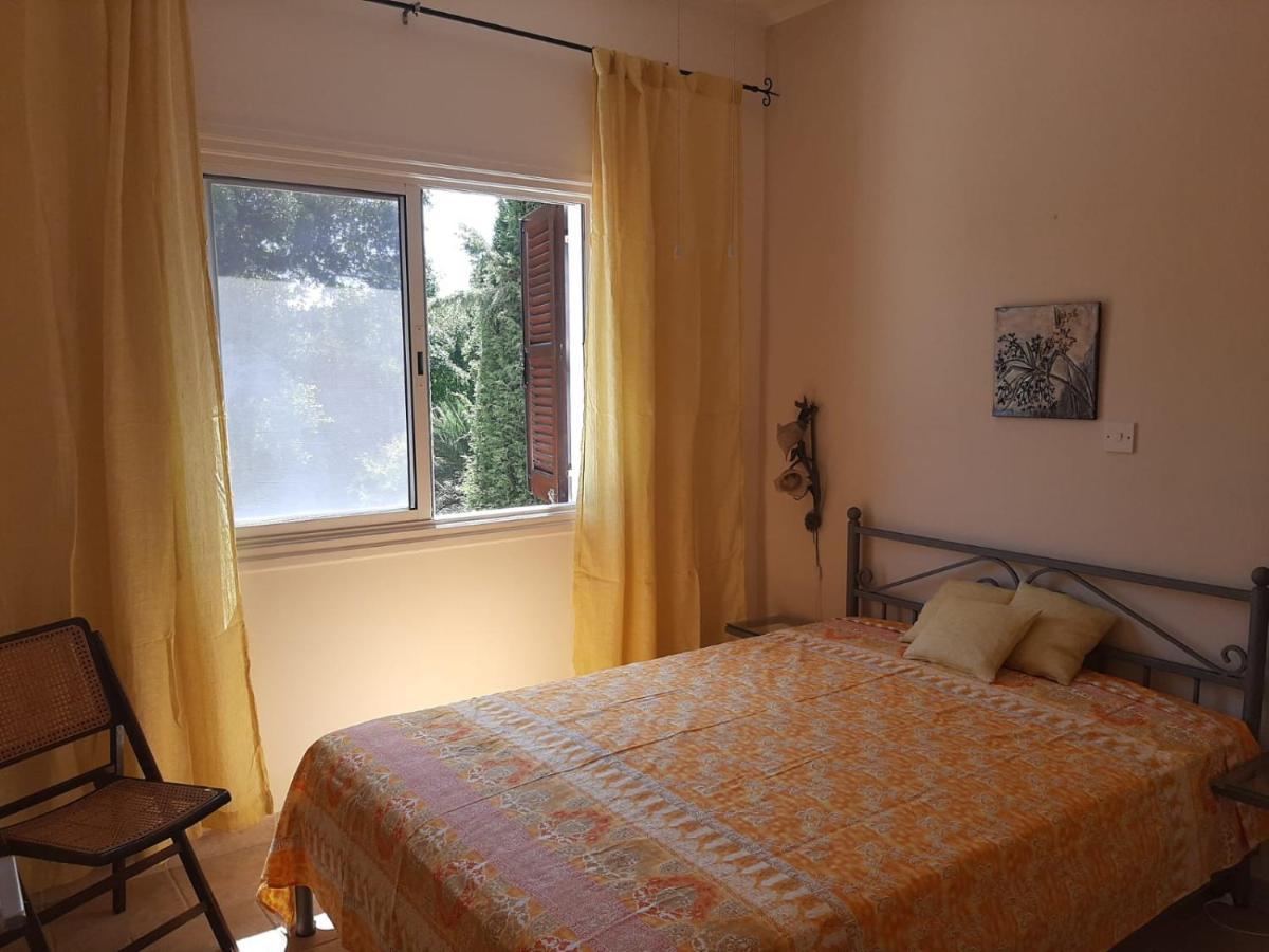 Limnaria Deluxe Maisonette Paphos 外观 照片