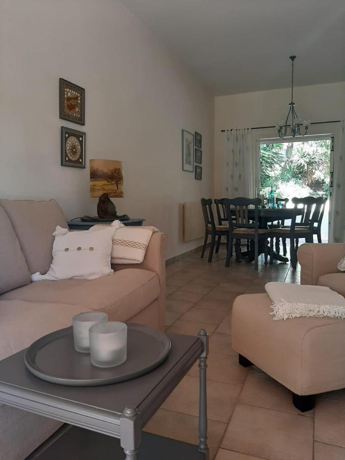 Limnaria Deluxe Maisonette Paphos 外观 照片